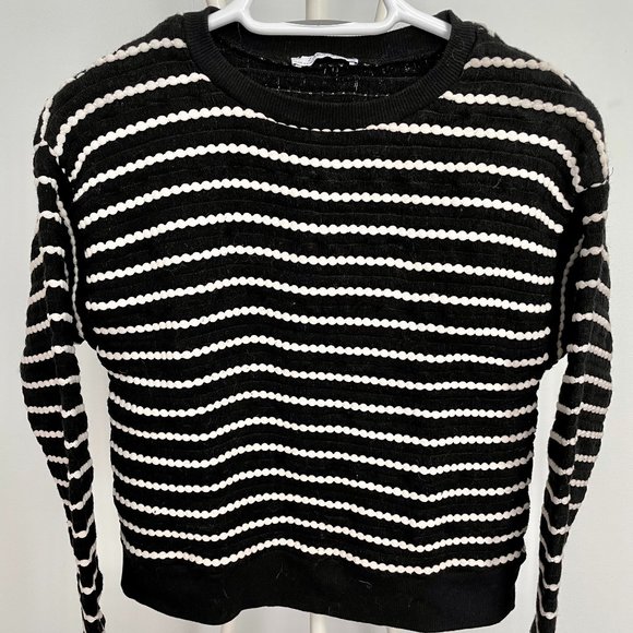 Zara - Sweater - Size M - Dark blue and white - GUC - Picture 1 of 4